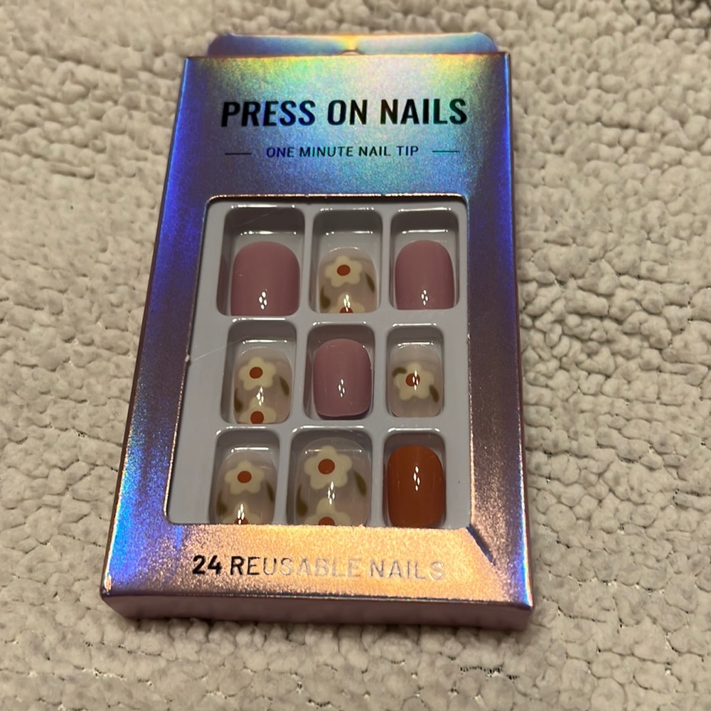 SOLD! Nail Art